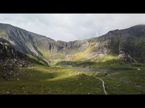 EPIC SNOWDONIA - Cwm Idwal Stunning Glacial Valley